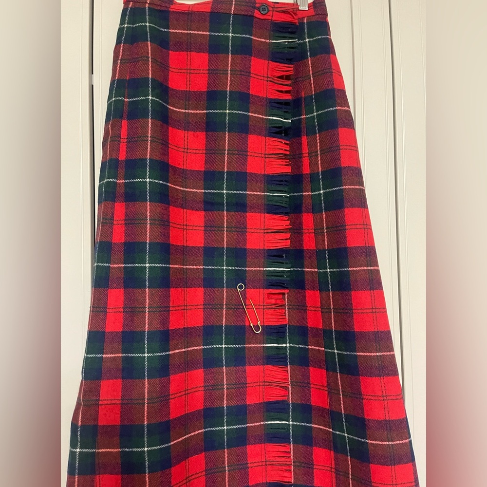 Vintage 1970’s Pendleton 100% Virgin Wool Tartan Plaid Wrap Skirt - Picture 9 of 14